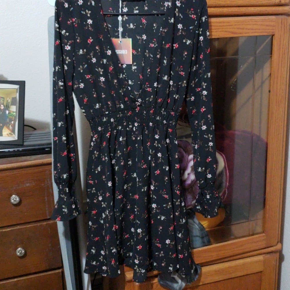 Floral Elastic Waist Skater Dress
